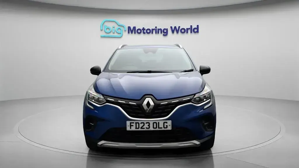 Used Renault Captur Techno 145 HP (106 kW) 2023 Blue SUV