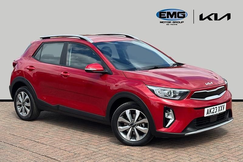 Red Used 2023 Kia Stonic 2 SUV | £14,495 (Fair price) - Image 1/3