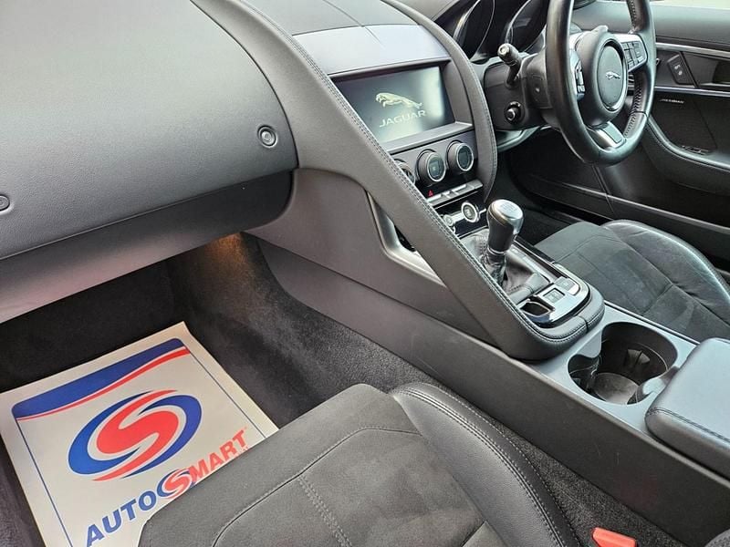 Used Jaguar F-Type Supercharged 2018 Blue Cabriolet