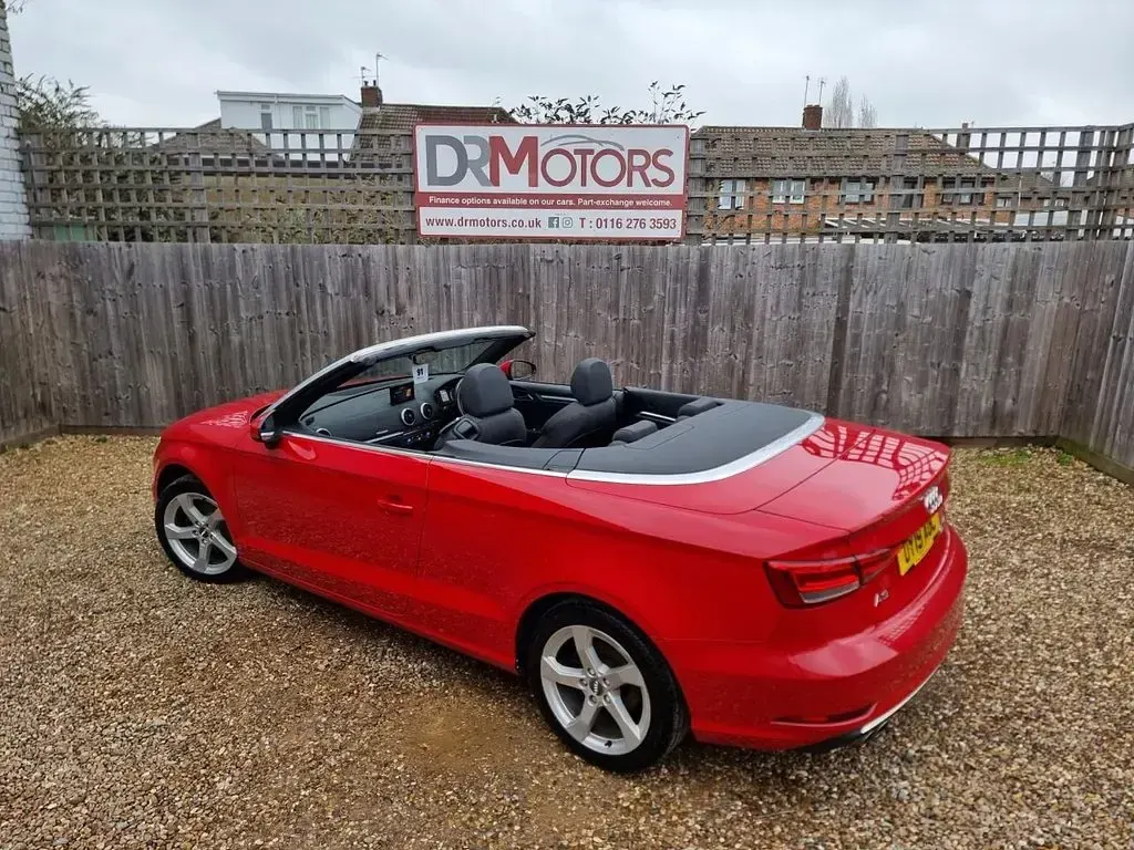 Begagnad Audi A3 Cabriolet Sport 150 HK (110 kW) 2019 Röd Cab