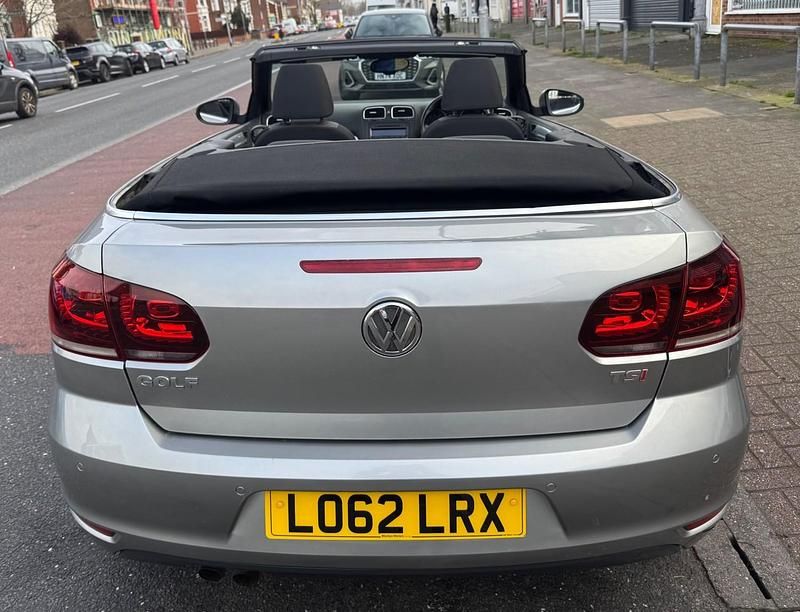 Used VW Golf Cabriolet SE 122 HP (89 kW) 2012 Silver Cabriolet