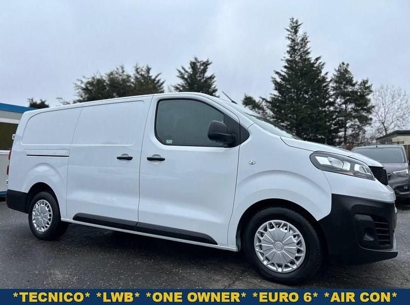 Used Fiat Scudo 145 HP (106 kW) 2022 White Van