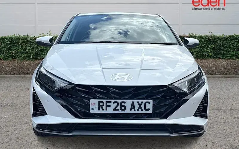 Used Hyundai i20 90 HP (66 kW) 2026 White Hatchback
