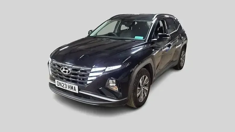Gebraucht Hyundai Tucson SE 150 PS (110 kW) 2023 Schwarz SUV