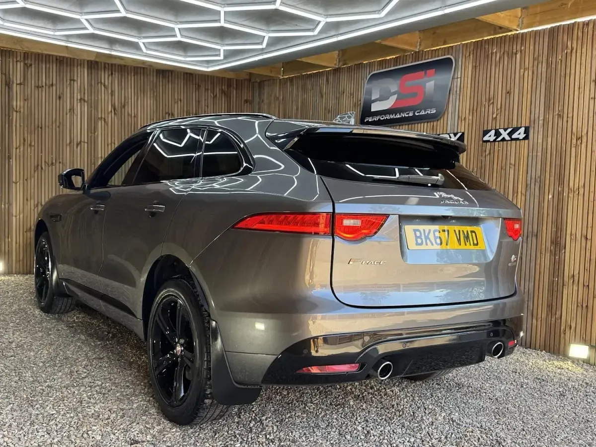 Used Jaguar F-Pace S 300 HP (220 kW) 2017 Grey SUV