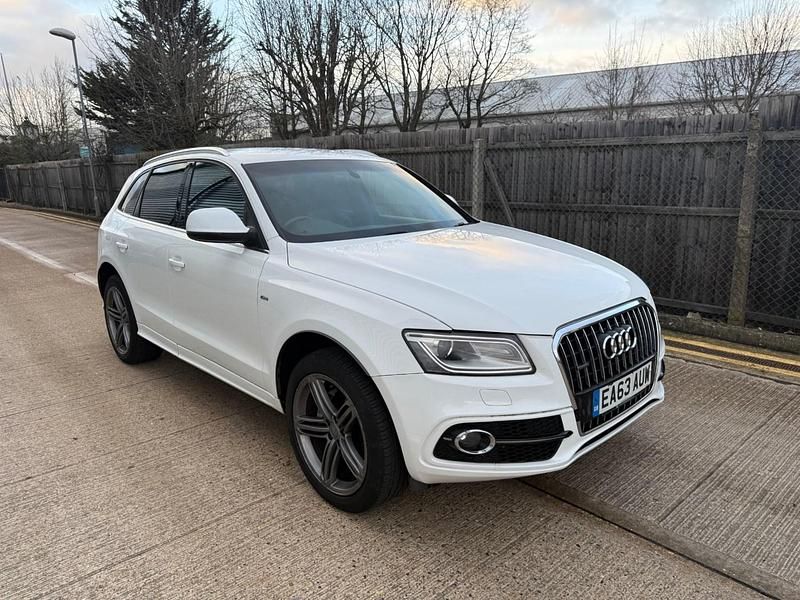 White Used 2013 Audi Q5 S-line plus SUV | £6,295 (Super price) - Image 1/4