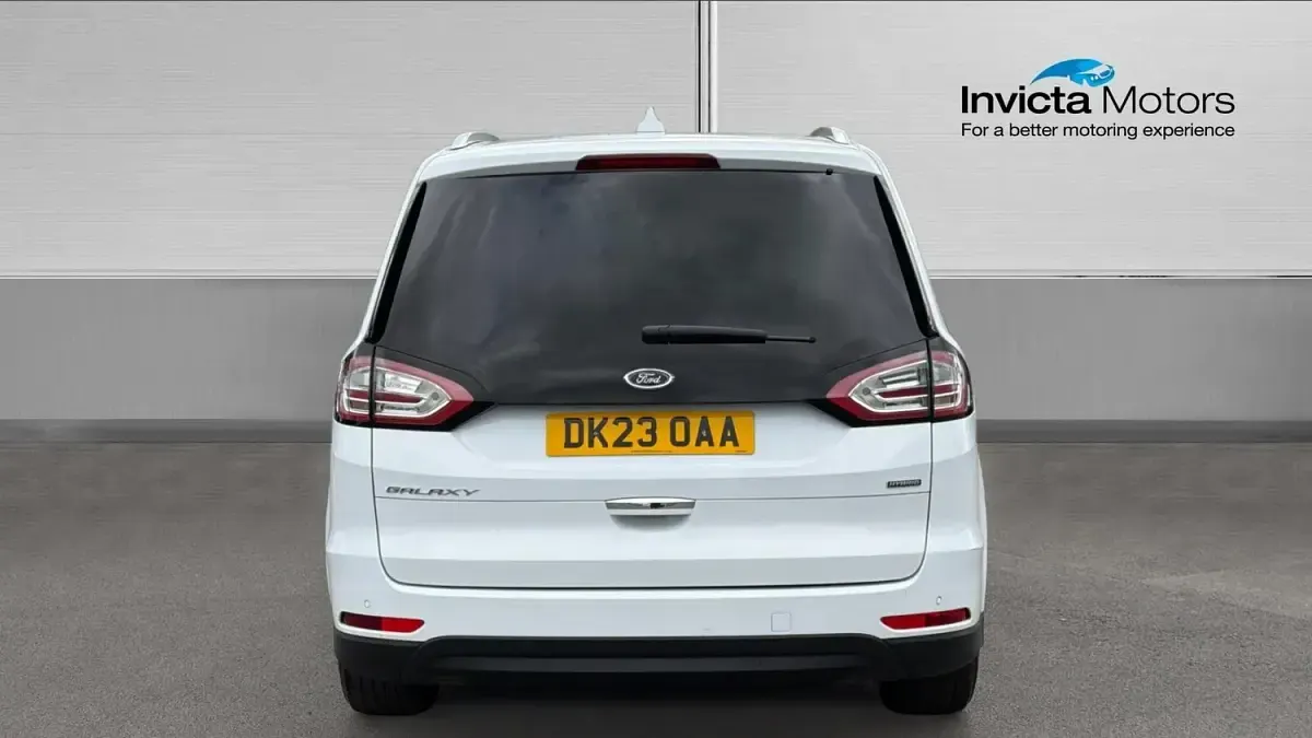 Used Ford Galaxy Titanium 190 HP (139 kW) 2023 Frozen white MPV