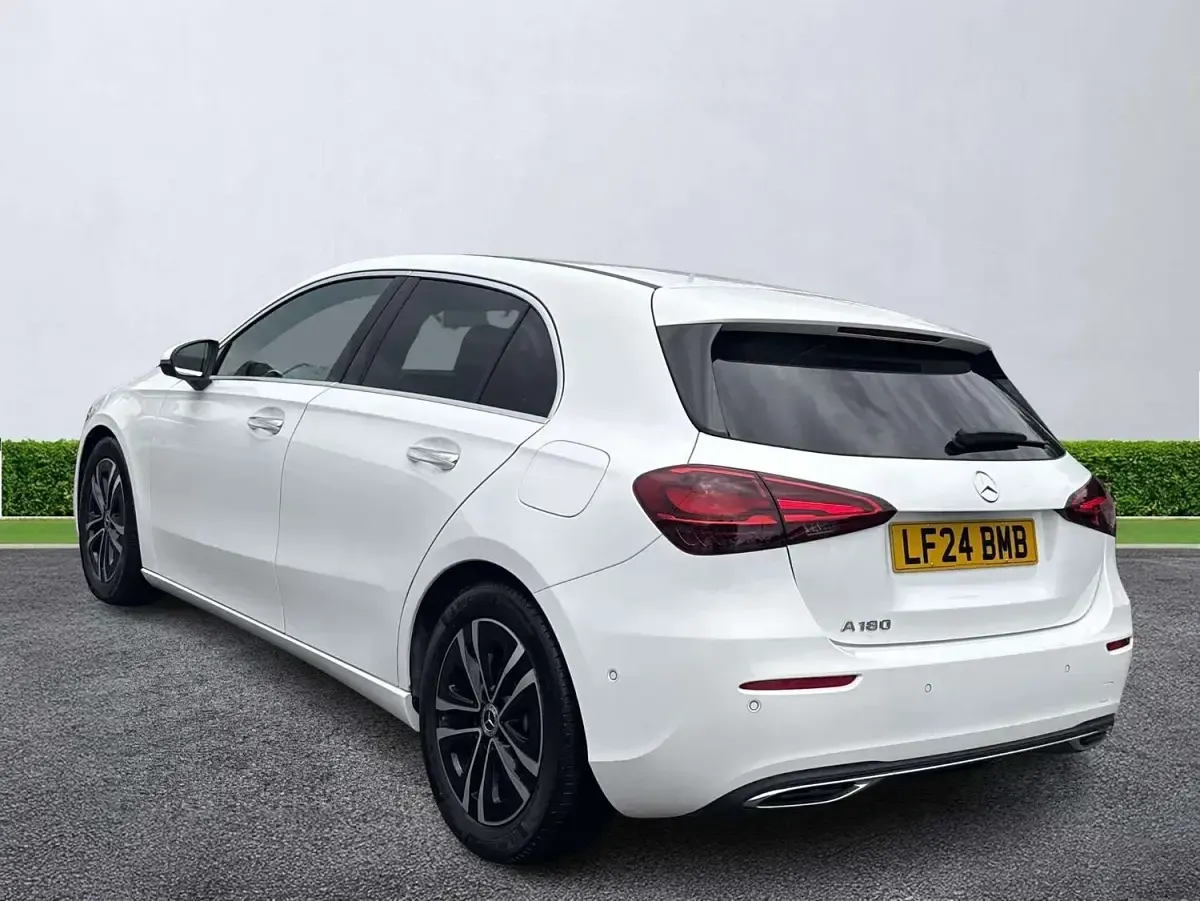Used Mercedes A180 Executive 136 HP (100 kW) 2024 White Hatchback
