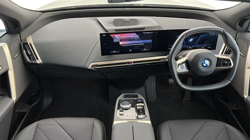 Used BMW iX M Sport 239 kW (326 HP) 2022 White SUV