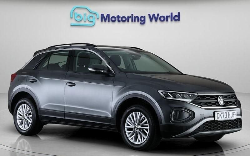 Used VW T-Roc Life 150 HP (110 kW) 2025 SUV
