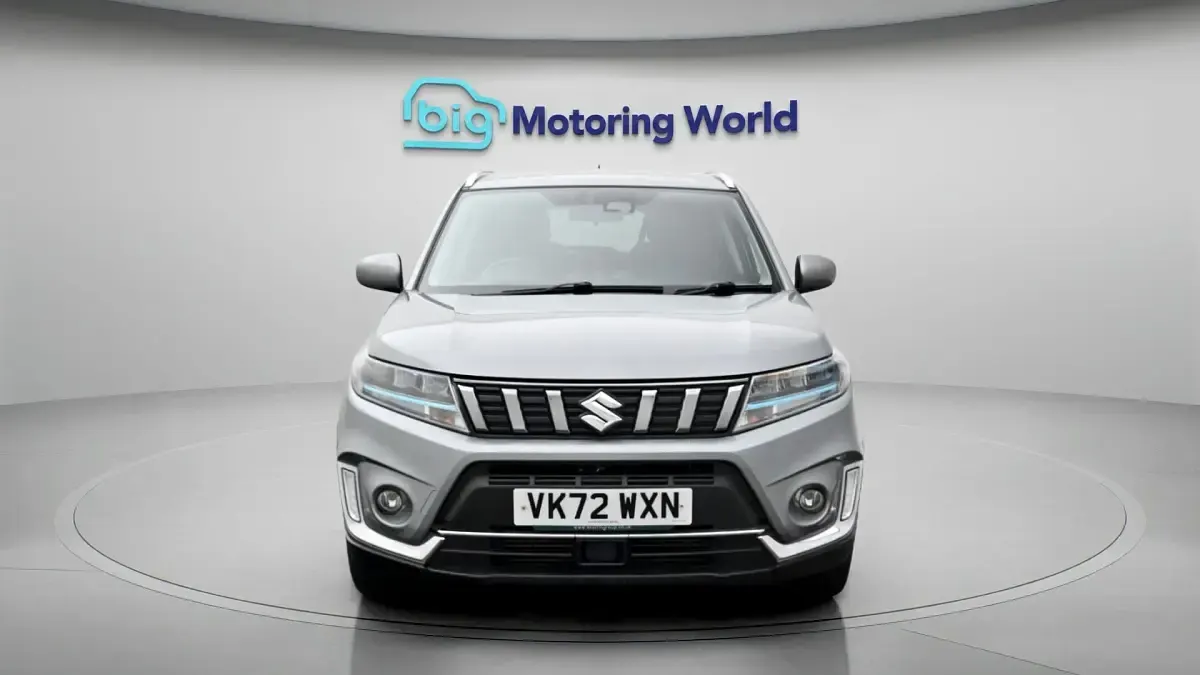 Second-hand Suzuki Vitara SZ-T 129 CP (94 kW) 2023 Gri SUV