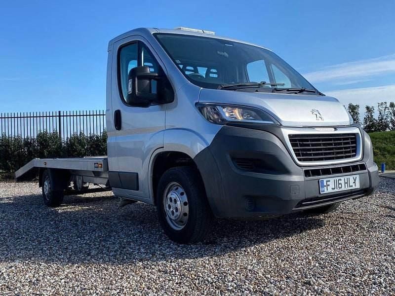 Used Peugeot Boxer 130 HP (95 kW) 2016 Silver Van