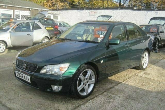 Used 2002 Lexus IS200 Sedan | £2,295 (Fair price) - Image 1/4