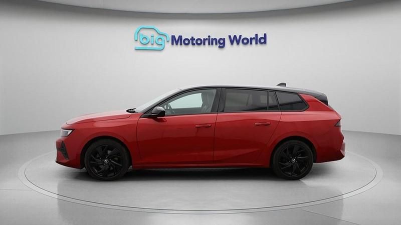 Used Vauxhall Astra S 130 HP (95 kW) 2024 Red Estate