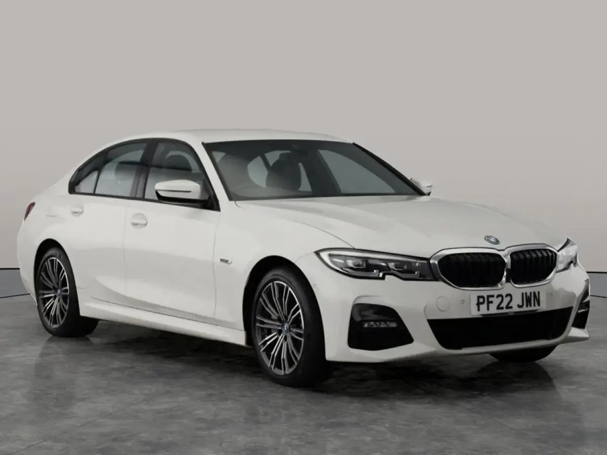 Usado BMW 330e M Sport 2022 Blanco Berlina
