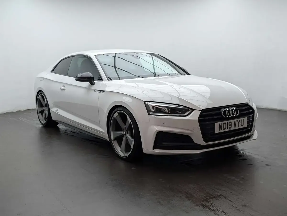 Used Audi A5 Black Edition 190 HP (139 kW) 2019 White Coupe