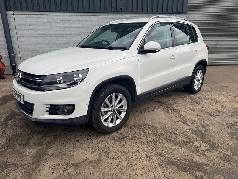 Usado VW Tiguan SE 2011 Branco SUV