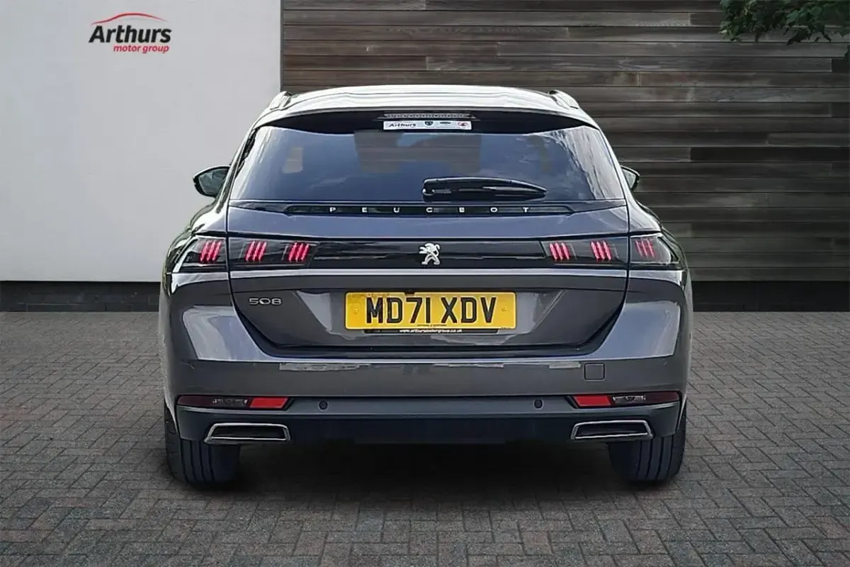 Used Peugeot 508 SW Allure Premium 129 HP (94 kW) 2022 Grey Estate