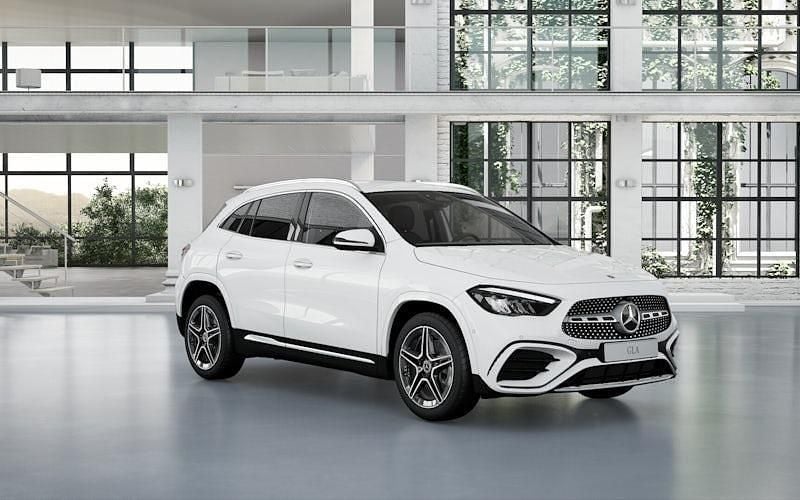 New 2026 Mercedes GLA200 Executive SUV | £40,720 - Image 1/4