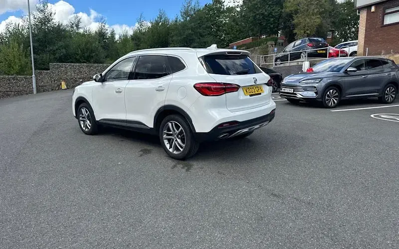 Used MG HS Exclusive 162 HP (119 kW) 2022 White SUV