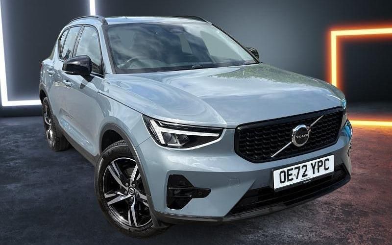Usado Volvo XC40 Plus 163 HP (119 kW) 2026 SUV