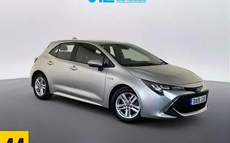 Used Toyota Corolla 122 HP (89 kW) 2022 Hatchback