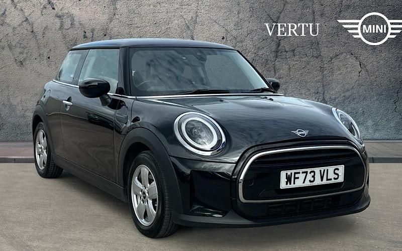 Used Mini Cooper Classic 136 HP (100 kW) 2023 Black Hatchback