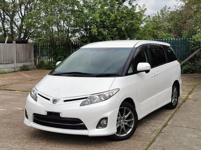 Used Toyota Estima 2011 White MPV