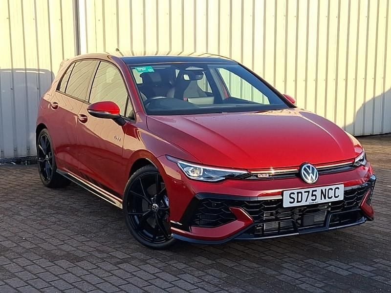 Red New 2025 VW Golf VIII GTI Clubsport Hatchback | £41,998 (Fair price) - Image 1/4