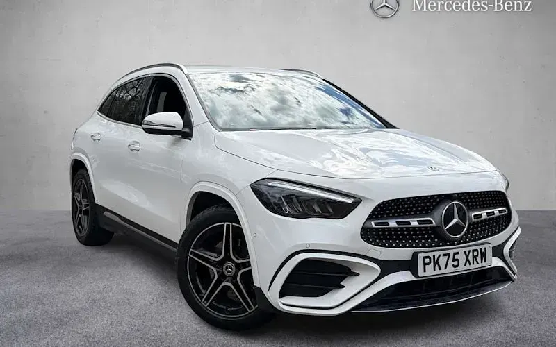 Used Mercedes GLA200 AMG line 163 HP (119 kW) 2025 SUV