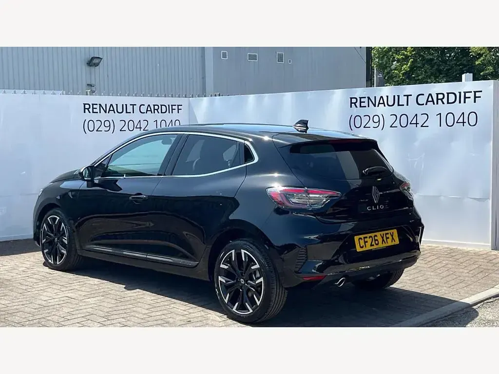 New Renault Clio Techno 2026 Metallic  diamond black  Hatchback