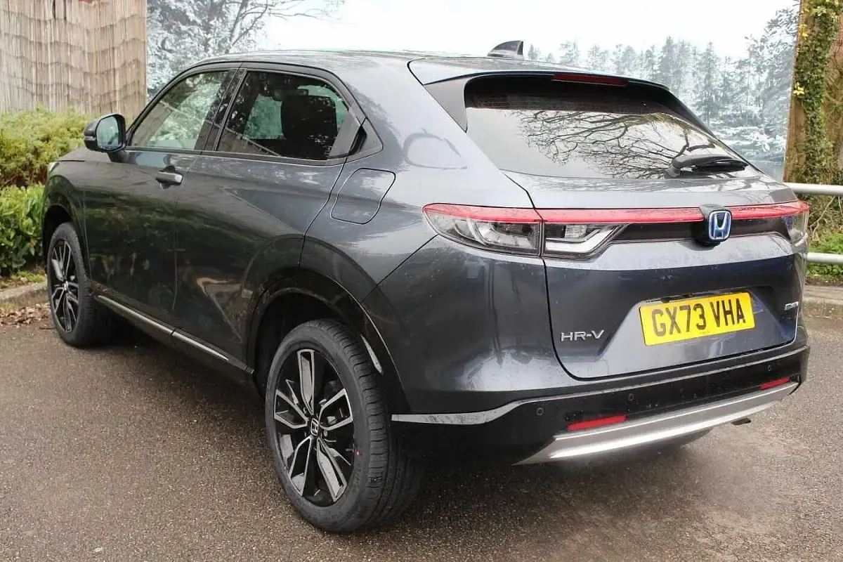 Used Honda HR-V Advance 131 HP (96 kW) 2023 Grey SUV