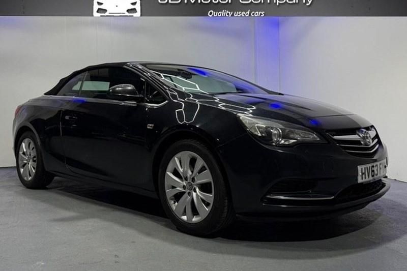 Black Used 2013 Vauxhall Cascada S Cabriolet | £3,500 (Fair price) - Image 1/1