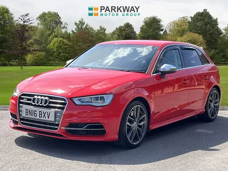 Used Audi A3 Design 310 HP (228 kW) 2016 Red Hatchback