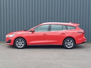 Used Ford Focus Titanium 155 HP (114 kW) 2023 Red Estate