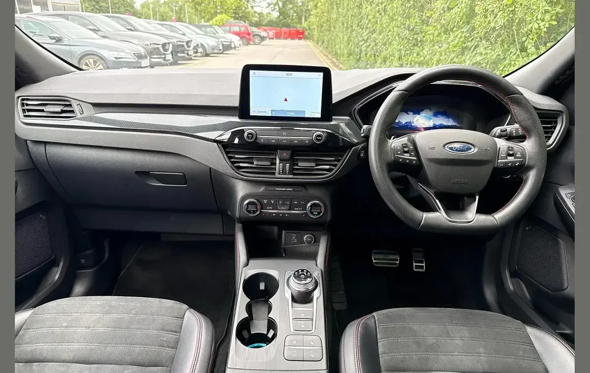 Used Ford Kuga ST-Line X 190 HP (139 kW) 2020 Silver SUV