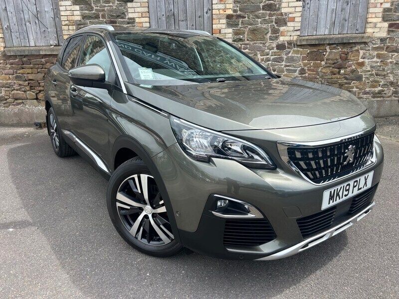 Grey Used 2019 Peugeot 3008 Allure Hatchback | £12,295 (Fair price) - Image 1/4