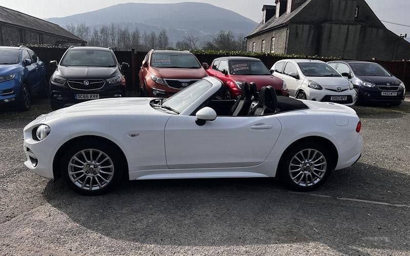 Używany Fiat 124 Spider Classica 140 KM (102 kW) 2017 Kabriolet