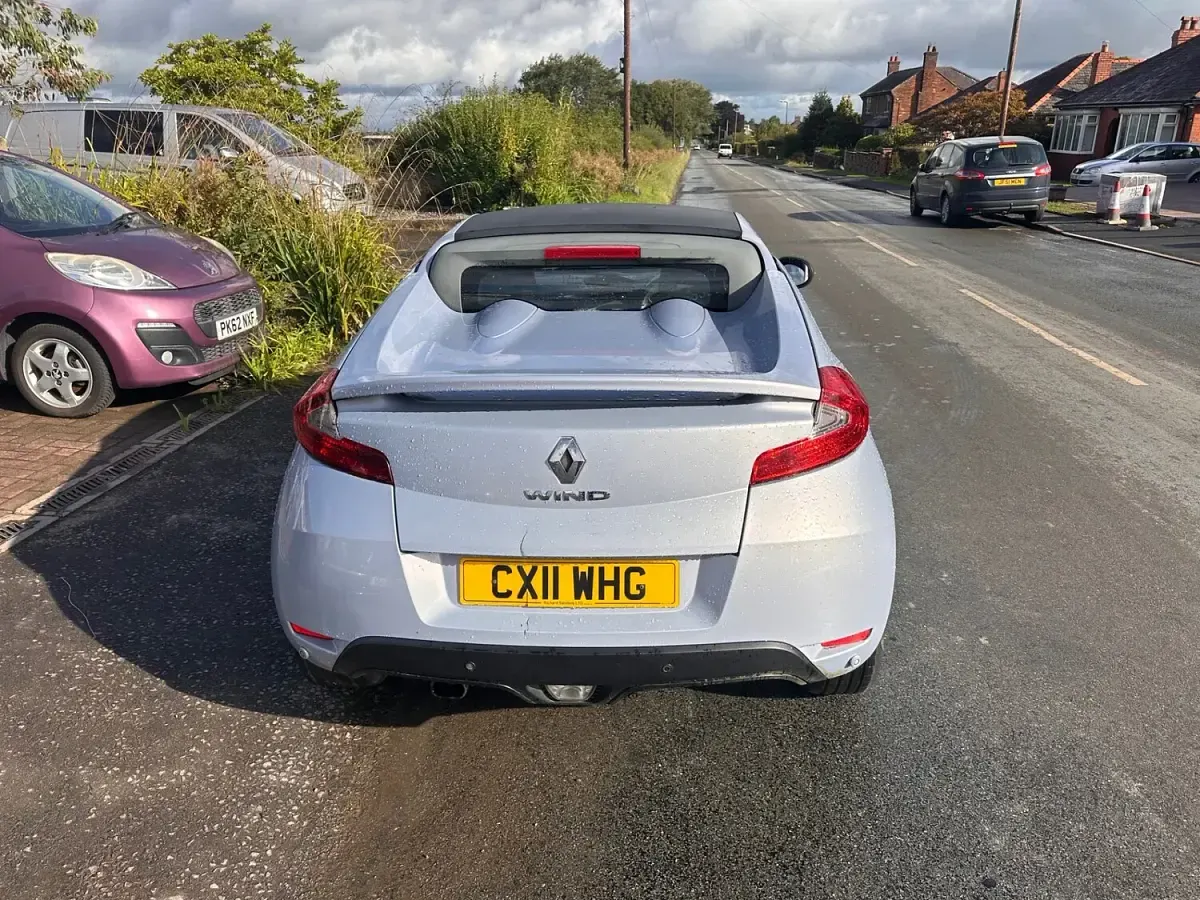 Used Renault Wind GT-Line 133 HP (97 kW) 2011 Grey Cabriolet