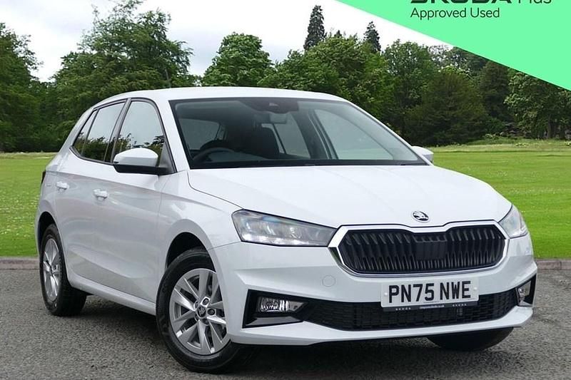 White Used 2025 Skoda Fabia SE Hatchback | £17,995 (A bit pricey) - Image 1/1