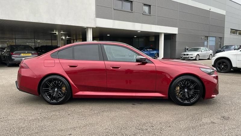 Used BMW M5 Comfort Edition 717 HP (527 kW) 2024 Red