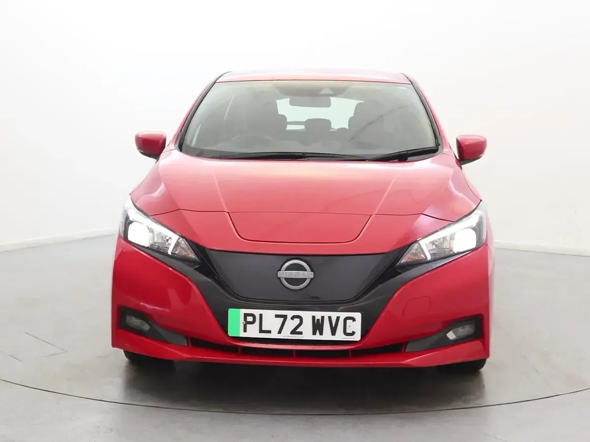 Used Nissan Leaf Acenta 110 kW (150 HP) 2022 Red Hatchback