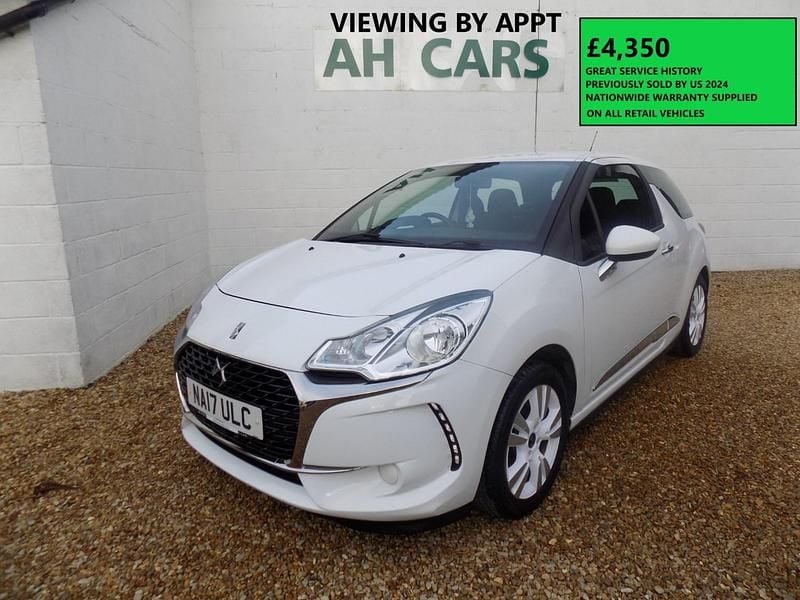 White Used 2017 DS Automobiles DS3 Chic Hatchback | £4,350 (Fair price) - Image 1/4