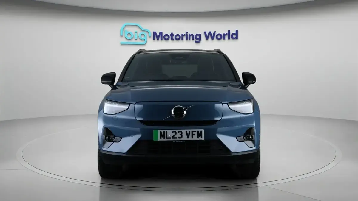 Used Volvo XC40 Ultimate 300 kW (408 HP) 2022 Blue SUV