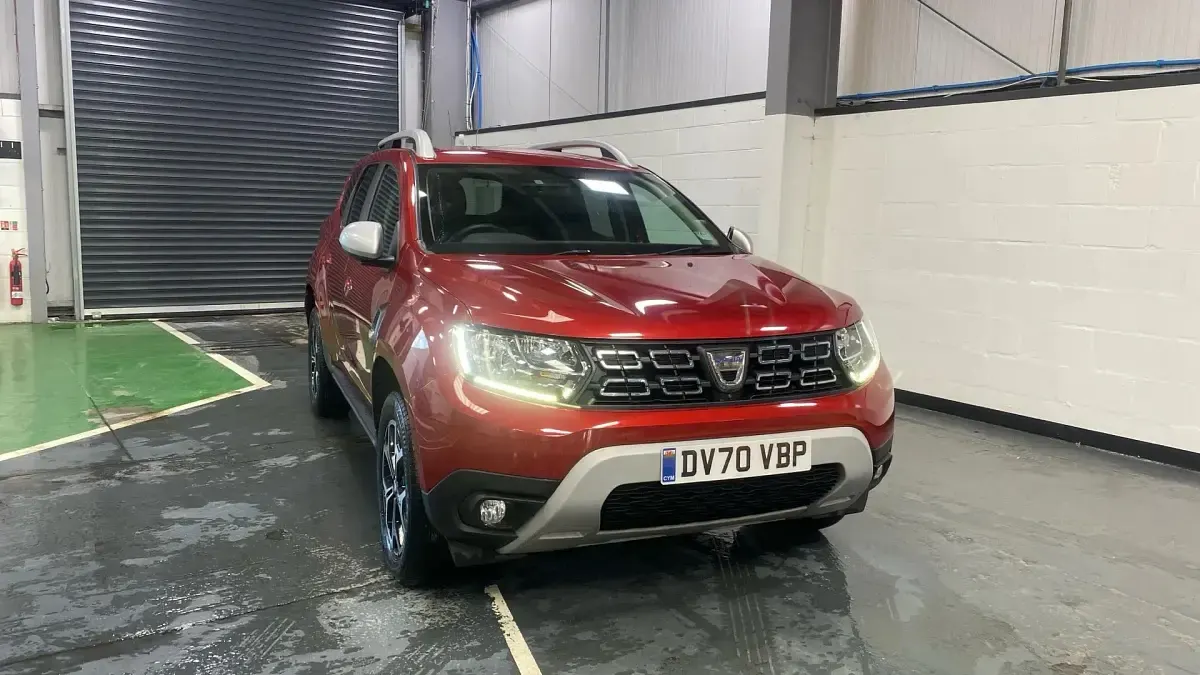 Used Dacia Duster Prestige 115 HP (84 kW) 2020 Red SUV