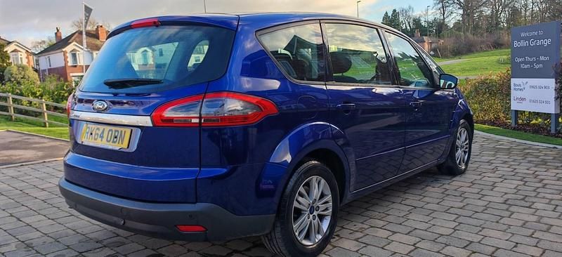 Used Ford S-MAX Zetec 115 HP (84 kW) 2014 Blue MPV