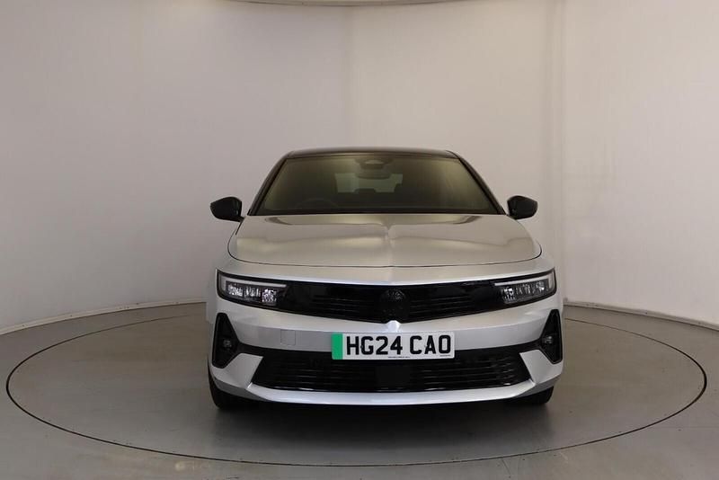 Grey Used 2024 Vauxhall Astra Hatchback | £18,999 (Super price) - Image 1/3