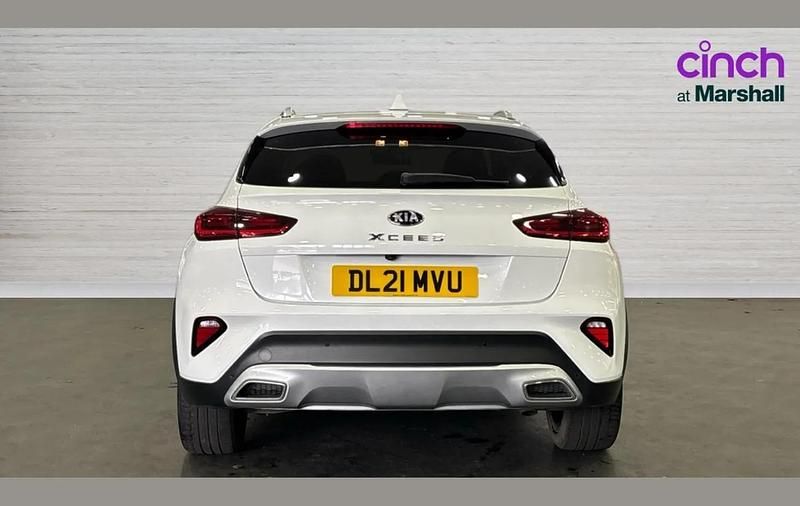 Used Kia XCeed 158 HP (116 kW) 2021 White SUV