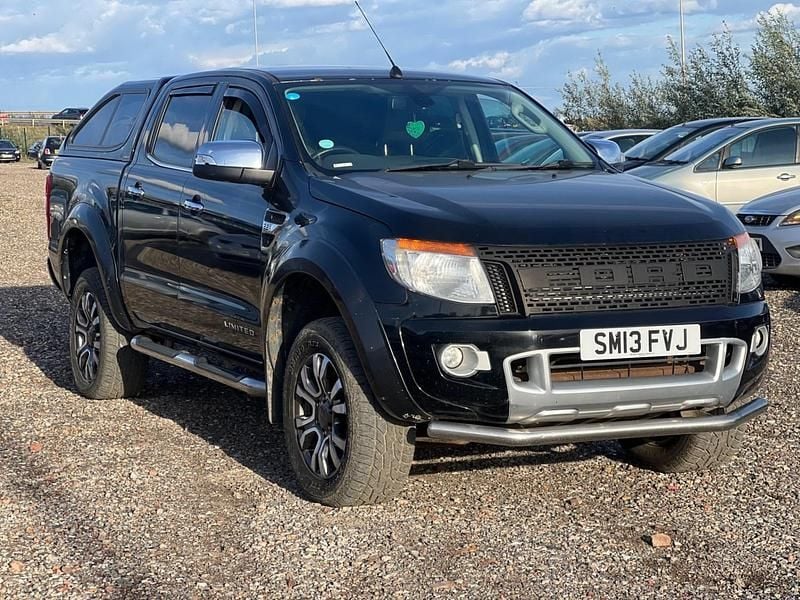 Used Ford Ranger Limited 150 HP (110 kW) 2013 Black Pickup