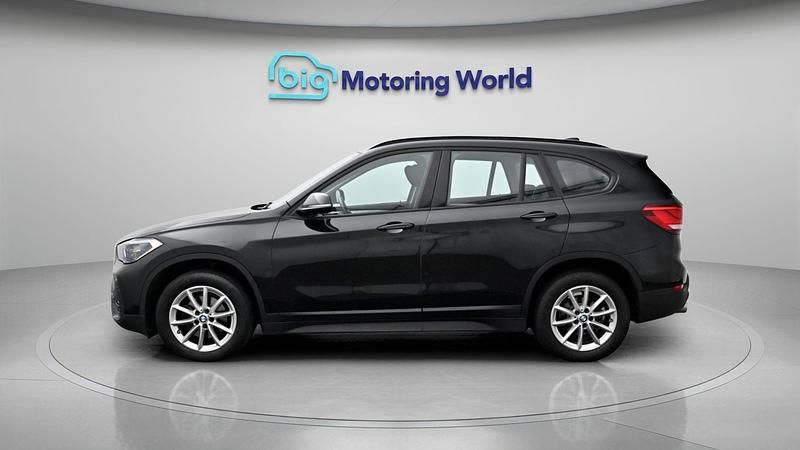 Second-hand BMW X1 140 CP (102 kW) 2020 Negru SUV